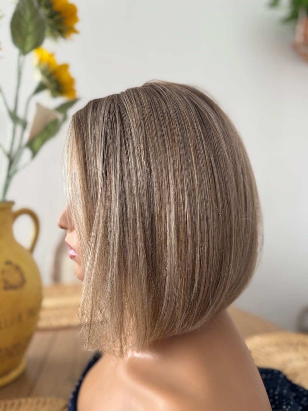 BELLE TRESS - 6037 Short Bob Wig  - Lady Latte - Picture 3 of 12